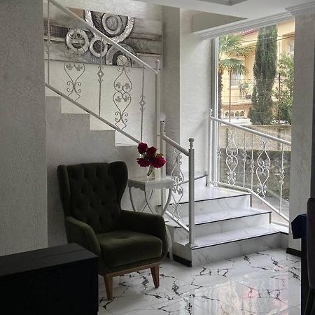 Hotel Sonata Batumi Eksteriør bilde