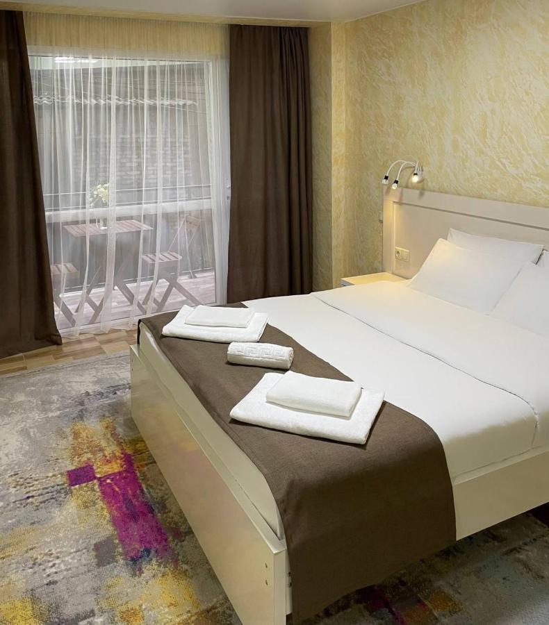 Hotel Sonata Batumi Eksteriør bilde