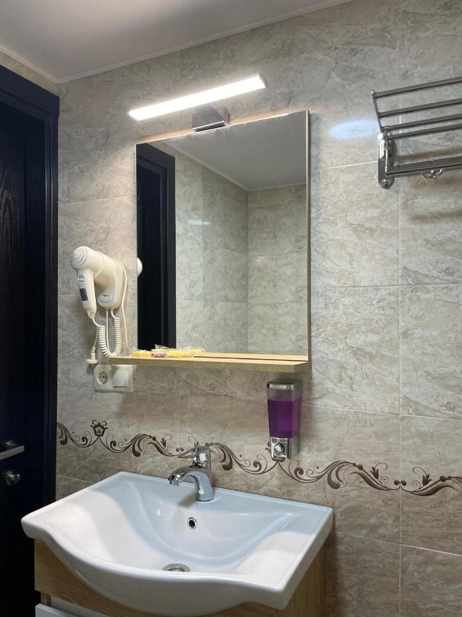 Hotel Sonata Batumi Eksteriør bilde