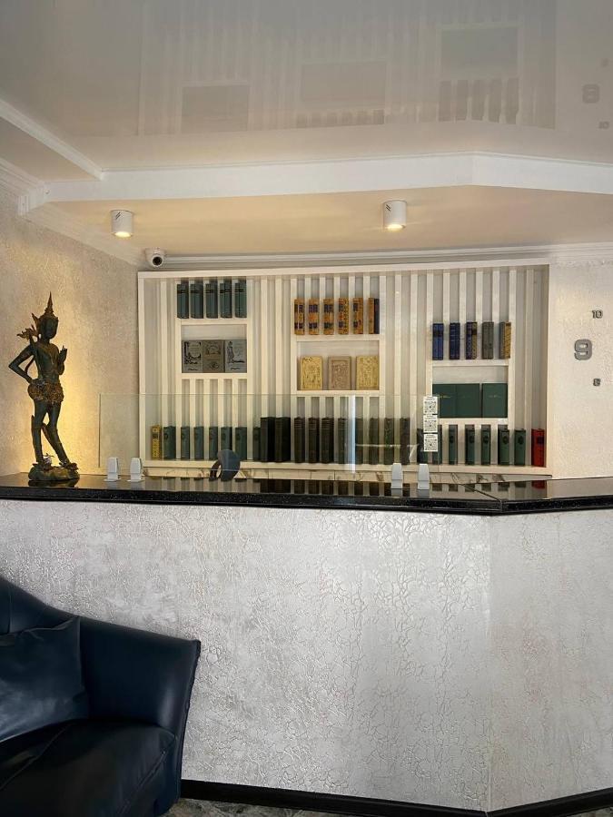 Hotel Sonata Batumi Eksteriør bilde