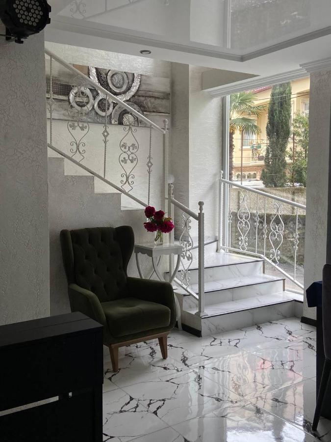 Hotel Sonata Batumi Eksteriør bilde